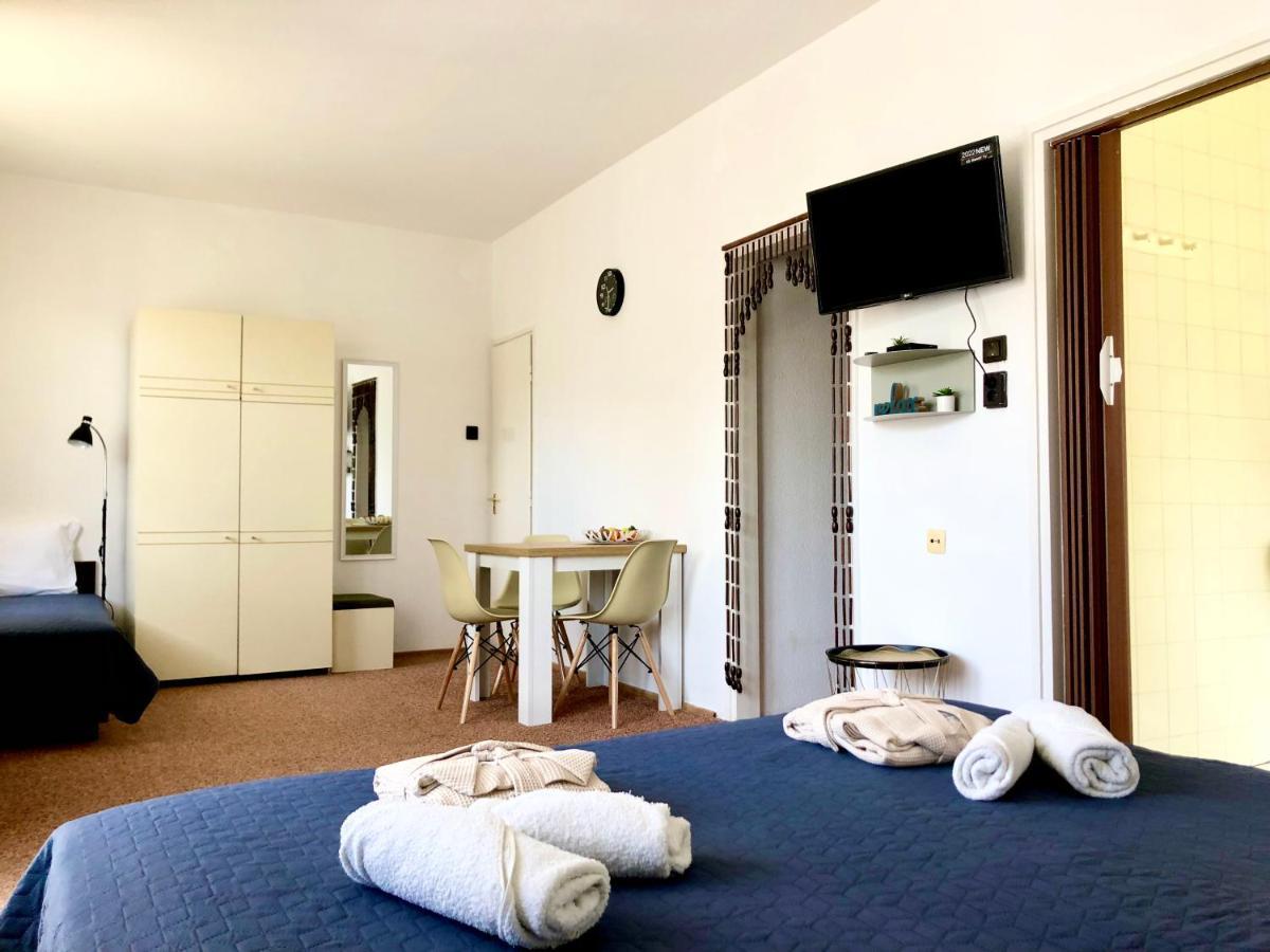 Villa AURA Hévíz Esterno foto